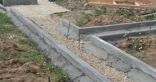 Установка бордюров для плитки в Ишимбае в октябре