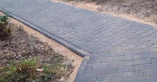 Укладка тротуарной плитки на основание в Ишимбае в октябре
