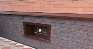 Облицовка цоколя панелями под камень в Ишимбае в октябре